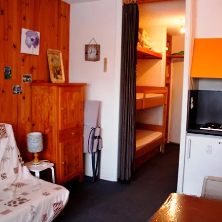 Au Pied Des Pistes Avec Parking Gratuit - Fr-1-814-6 Appartamento
