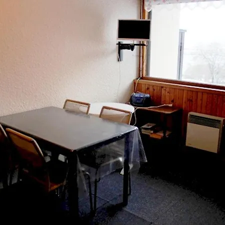 Appartamento Au Pied Des Pistes Avec Parking Gratuit - Fr-1-814-6 *